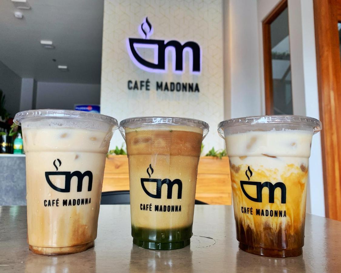 Madonna Hometel And Suites New Pandan パナボ エクステリア 写真