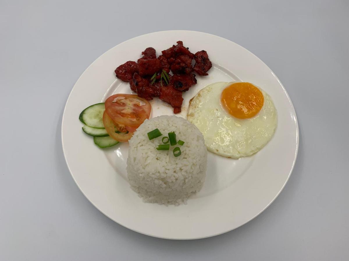 Madonna Hometel And Suites New Pandan パナボ エクステリア 写真