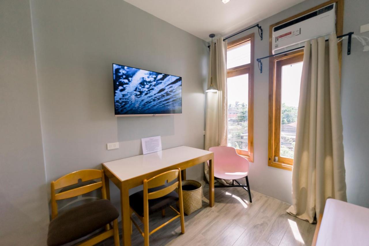 Madonna Hometel And Suites New Pandan パナボ エクステリア 写真
